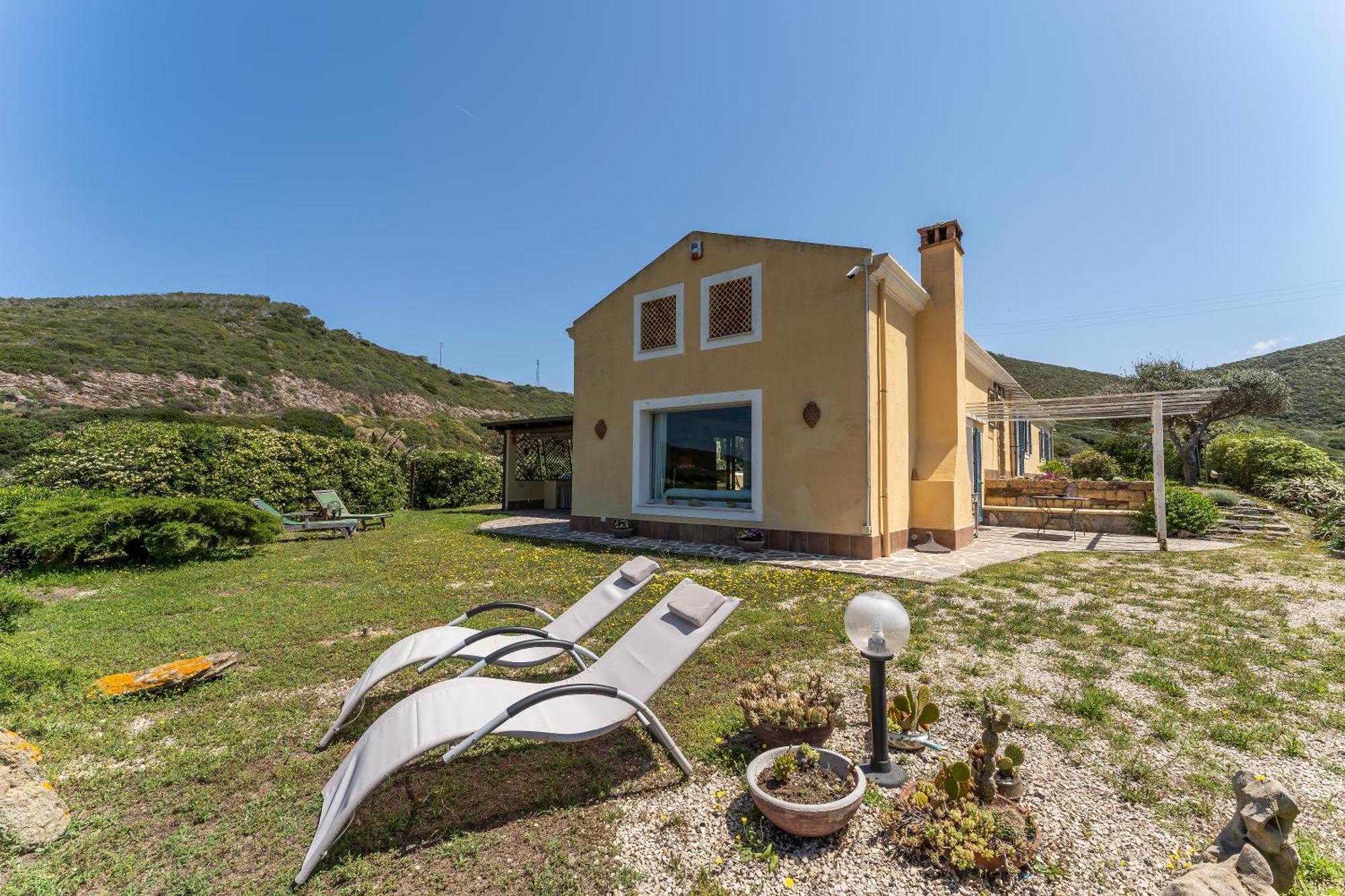 B&B Calata Di Soli Miniera dellʼArgentiera Exteriör bild